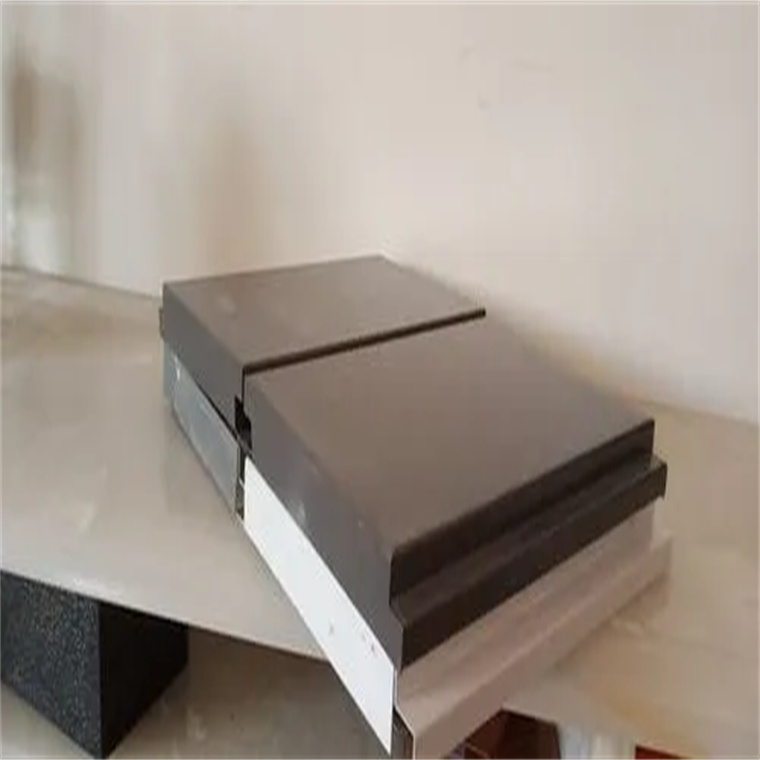 浅析丨为何说四川金属保温装饰一体板是现在的潮流!